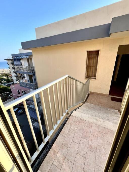 Casa Solymar Apartment Vallecrosia Ngoại thất bức ảnh