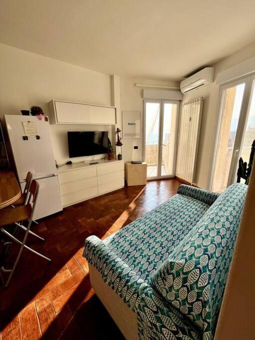 Casa Solymar Apartment Vallecrosia Ngoại thất bức ảnh